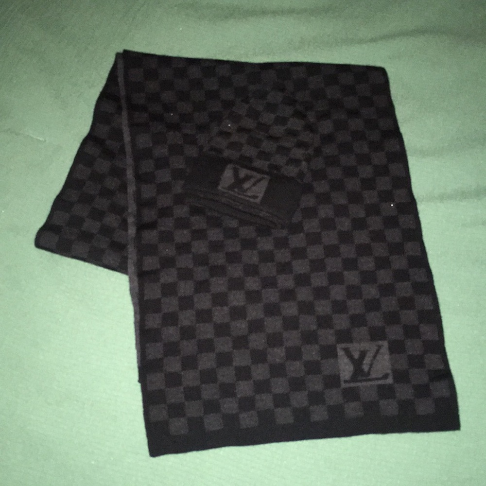 Louis Vuitton Authentic Hat & Scarf Set